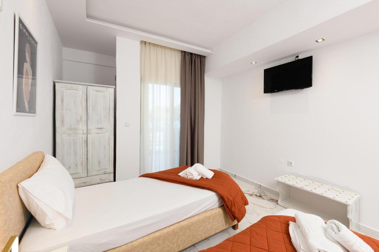 يميناريا Boutique Giannikis By The Beach المظهر الخارجي الصورة