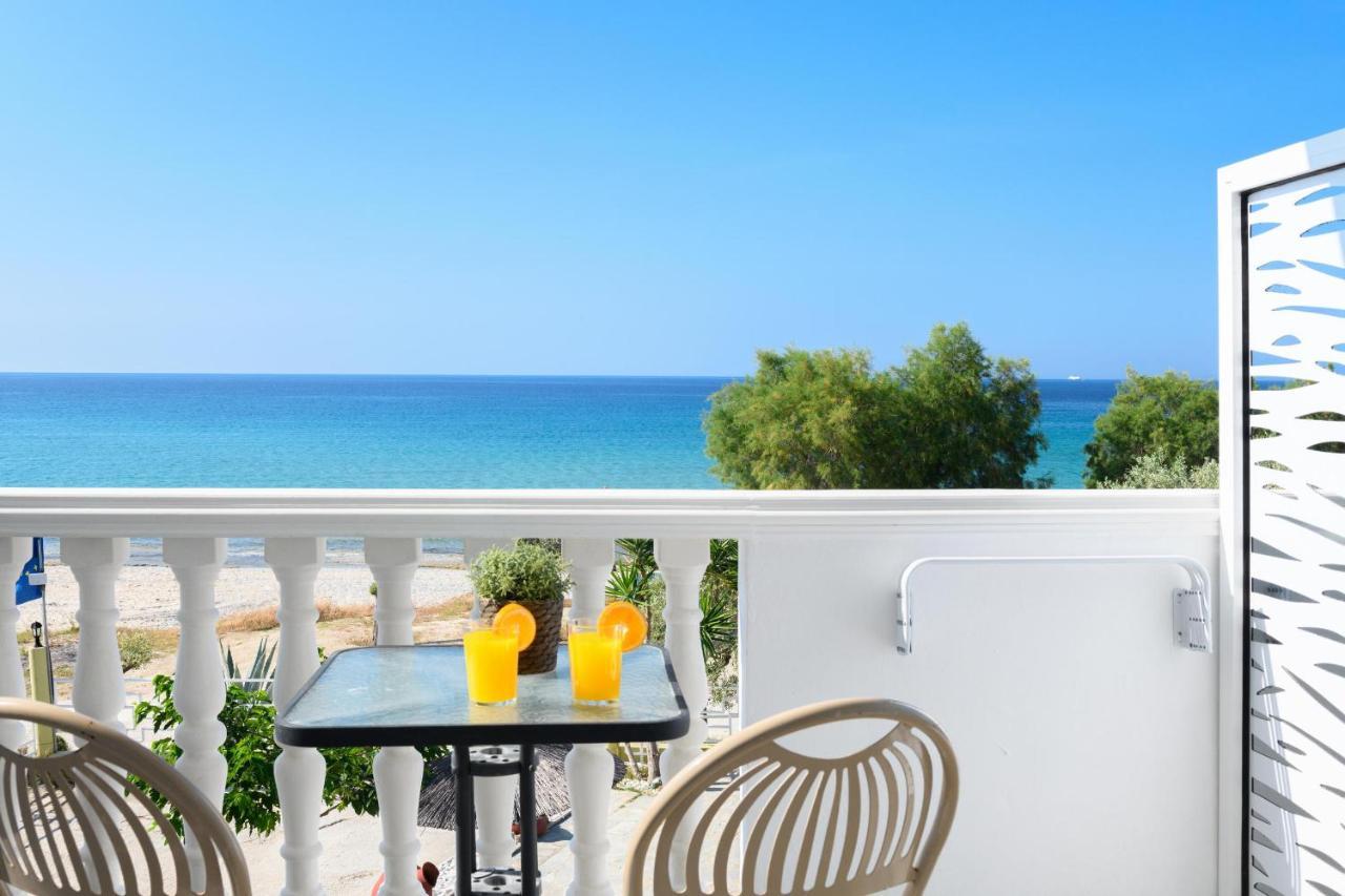 يميناريا Boutique Giannikis By The Beach المظهر الخارجي الصورة
