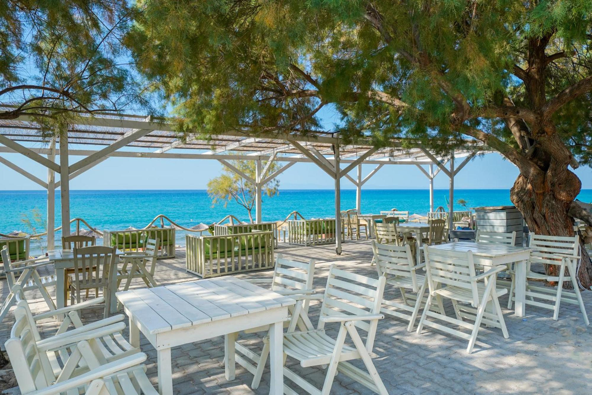 يميناريا Boutique Giannikis By The Beach المظهر الخارجي الصورة