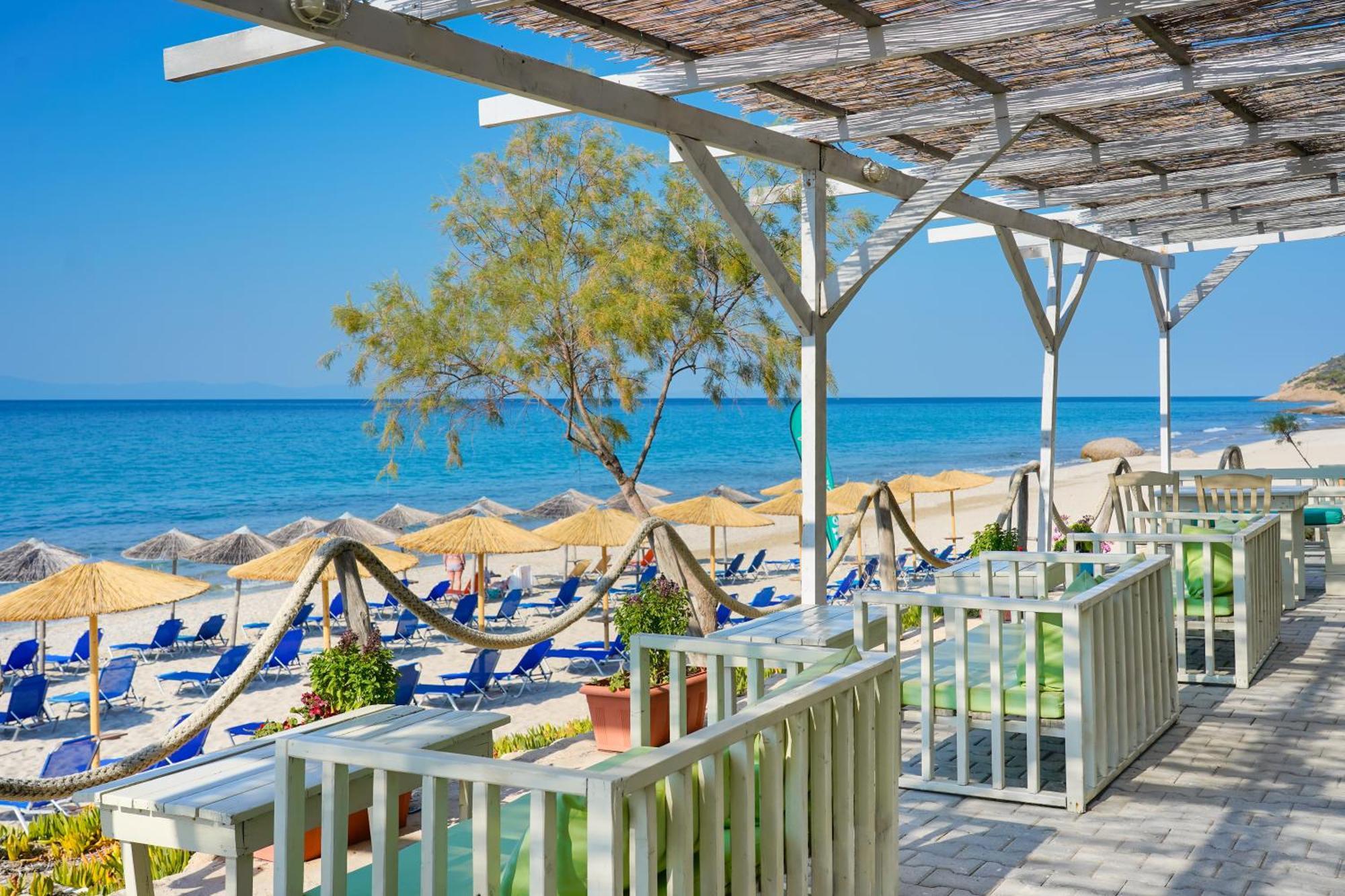يميناريا Boutique Giannikis By The Beach المظهر الخارجي الصورة